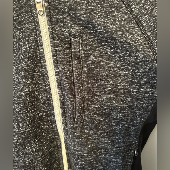 Lululemon Hoodie Sweater - Picture 2 of 6
